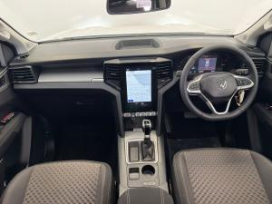 Volkswagen Amarok 2.0TDI 125KW Life automatic D/C - Image 6