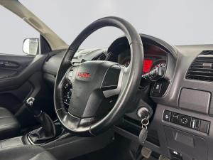 Isuzu D-MAX 250 HO X-RIDER D/C - Image 14