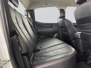 Isuzu D-MAX 250 HO X-RIDER D/C - Image 16