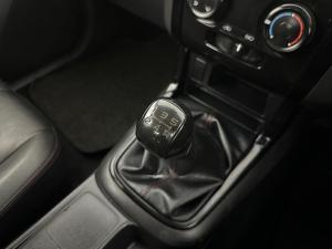 Isuzu D-MAX 250 HO X-RIDER D/C - Image 9