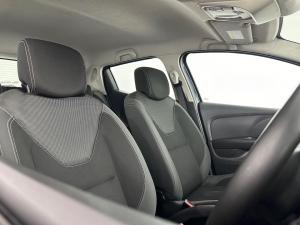 Renault Clio IV 900T Authentique 5-Door - Image 15