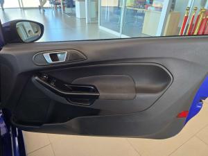 Ford Fiesta ST 1.6 Ecoboost Gdti - Image 14