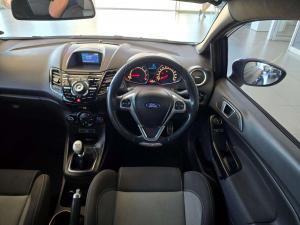 Ford Fiesta ST 1.6 Ecoboost Gdti - Image 19