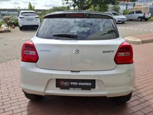 Suzuki Swift 1.2 GLX auto - Image 5