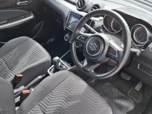 Suzuki Swift 1.2 GLX auto - Image 8