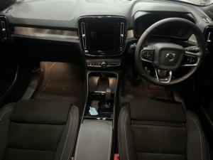Volvo XC40 Recharge Single Motor Plus - Image 4