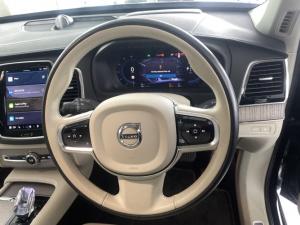 Volvo XC90 T8 Recharge AWD Ultra Dark - Image 16