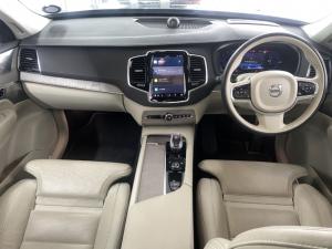 Volvo XC90 T8 Recharge AWD Ultra Dark - Image 6