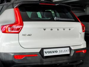 Volvo XC40 T3 R-Design auto - Image 16
