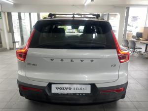 Volvo XC40 T3 R-Design auto - Image 4