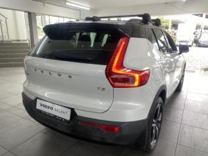 Volvo XC40 T3 R-Design auto - Image 7