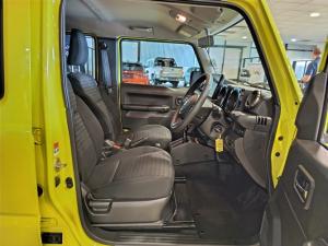 Suzuki Jimny 1.5 GLX AllGrip 5-door auto - Image 6