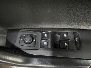 Volkswagen Polo hatch 1.0TSI - Image 8
