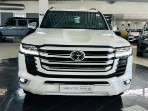 Toyota Land Cruiser 300 3.3D ZX - Image 13