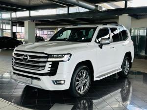 Toyota Land Cruiser 300 3.3D ZX - Image 1