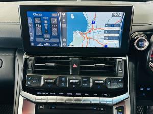 Toyota Land Cruiser 300 3.3D ZX - Image 9