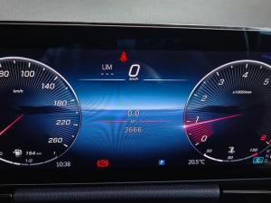 Mercedes-Benz GLA GLA200 Progressive - Image 18