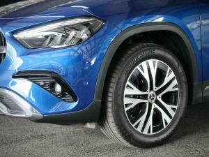 Mercedes-Benz GLA GLA200 Progressive - Image 5