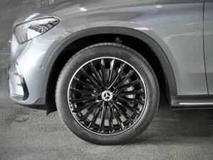 Mercedes-Benz GLC GLC300d 4Matic Avantgarde - Image 4