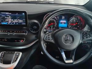 Mercedes-Benz V-Class V300d Exclusive - Image 21