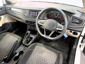 Volkswagen Polo sedan 1.6 auto - Image 3
