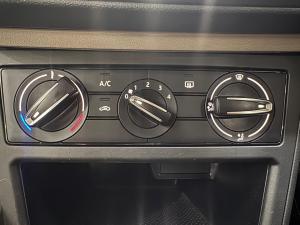 Volkswagen Polo sedan 1.6 auto - Image 8
