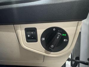 Volkswagen Polo sedan 1.6 auto - Image 9