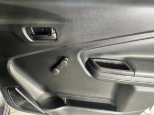 Toyota Vitz 1.0 - Image 7