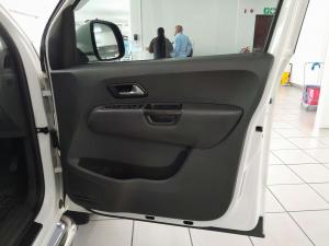 Volkswagen Amarok 2.0 Bitdi Highline 132KW automatic D/C - Image 14