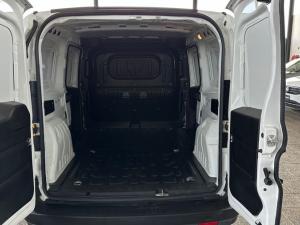 Fiat Doblo Maxi 1.6 Multijet panel van - Image 8