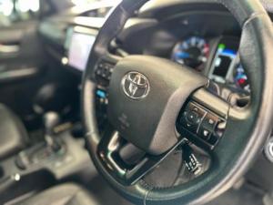 Toyota Hilux 2.8GD-6 double cab Legend auto - Image 8