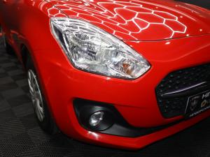 Suzuki Swift 1.2 GL auto - Image 6