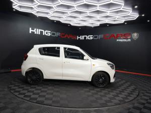 Toyota Vitz 1.0 XR manual - Image 3