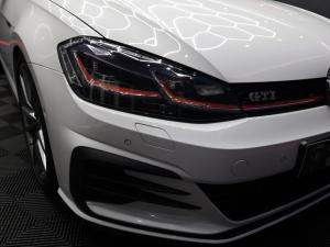Volkswagen Golf GTI - Image 6
