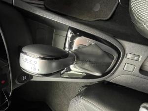Renault Clio 88kW turbo Expression auto - Image 11