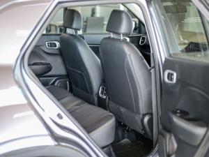 Hyundai Venue 1.0T Fluid auto - Image 23