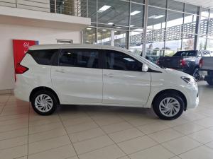 Toyota Rumion 1.5 SX manual - Image 3