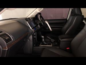 Toyota Land Cruiser Prado 2.8GD VX - Image 7