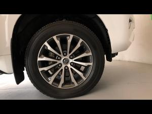 Toyota Land Cruiser Prado 2.8GD VX - Image 17