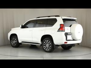 Toyota Land Cruiser Prado 2.8GD VX - Image 21