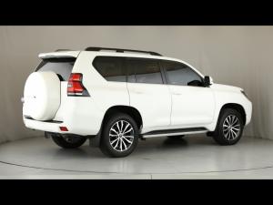 Toyota Land Cruiser Prado 2.8GD VX - Image 2