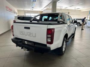 Isuzu KB 250D-Teq double cab Hi-Rider - Image 2