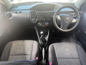 Toyota Etios Cross 1.5 Xs - Image 6