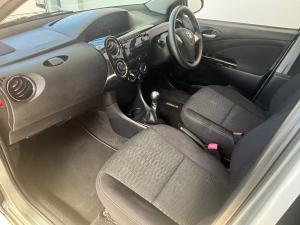 Toyota Etios Cross 1.5 Xs - Image 7
