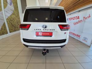 Toyota Land Cruiser 300 3.3D GR-Sport - Image 5