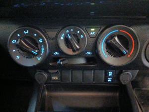 Toyota Hilux 2.8GD-6 Xtra cab Legend auto - Image 15