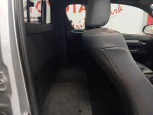 Toyota Hilux 2.8GD-6 Xtra cab Legend auto - Image 17