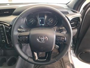 Toyota Hilux 2.8 GD-6 RB Legend 55 automaticE/CAB - Image 8