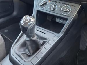 Volkswagen Polo 1.0 TSI - Image 10