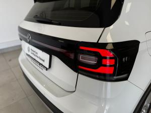 Volkswagen T-CROSS 1.0 TSI Comfortline DSG - Image 16